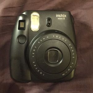 Black instax mini 8 Polaroid camera!