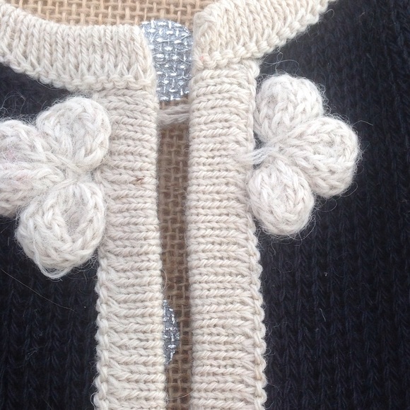 Alpaca black cardigan - Picture 2 of 8