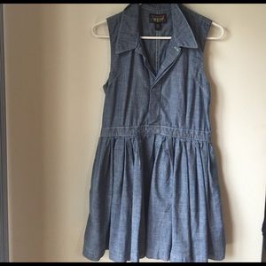 LEVI'S adorable denim dress