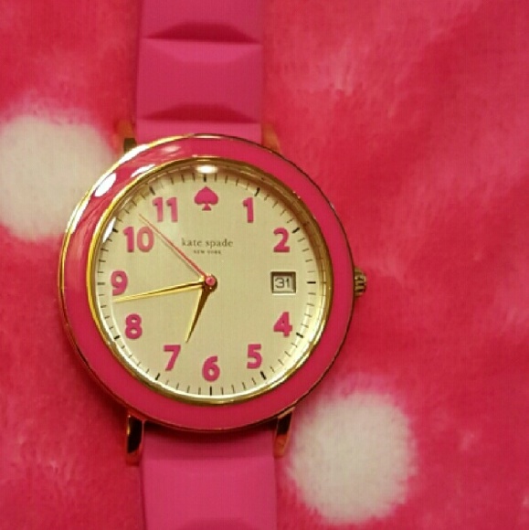 Kate spade gramercy park watch. Pink silicon strap