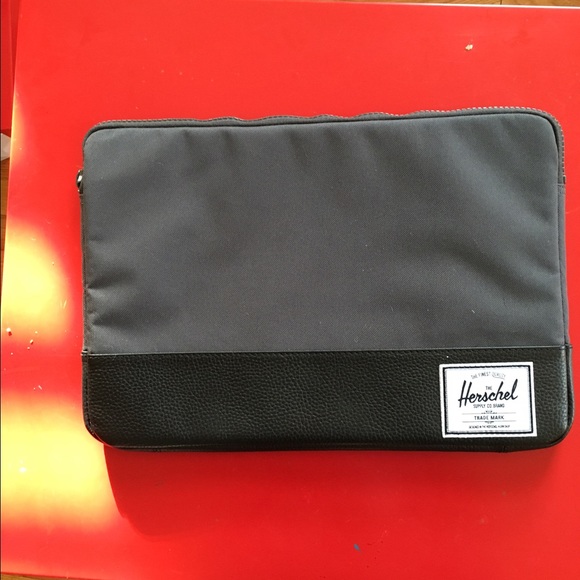 15" laptop case