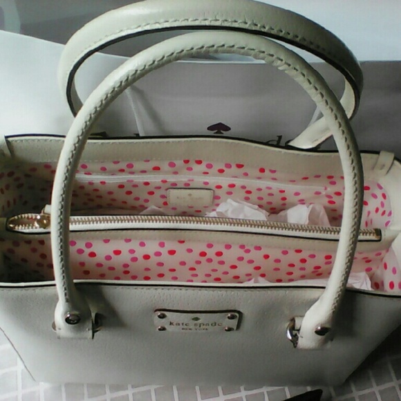 kate spade Bags - Kate Spade Quinn Wellesley kate spade Bags - Kate Spade Quinn Wellesley