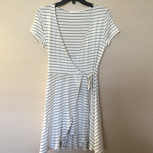 Lush Dresses & Skirts - Irenes story surplice dress