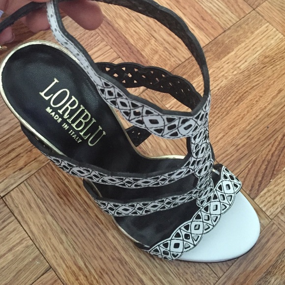 Shoes - Picture 4 of 4