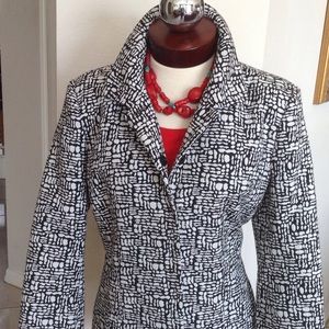 Peter Nygard black and white jacket🌹💕🌹💕