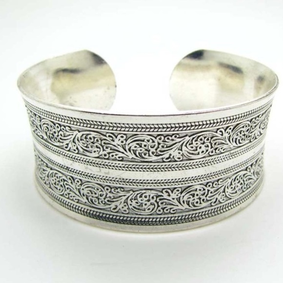 Jewelry - Boho Style Cuff Bracelet