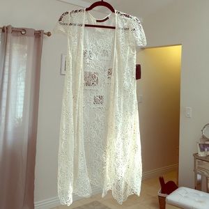 Brand new Zara kaftan. Great for COACHELLA!