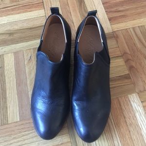 LF Avaya Black Booties size 7