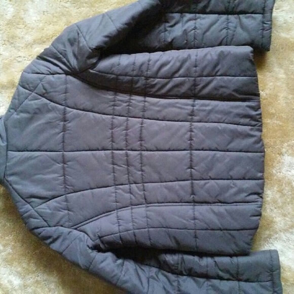 Short jacket - Picture 3 of 3