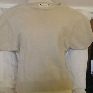 HALEY SZ M SHORT SLEEVE SWEATER