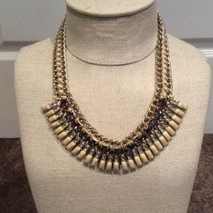Statement necklace