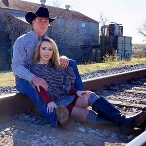 Meet your Posher, Dakota