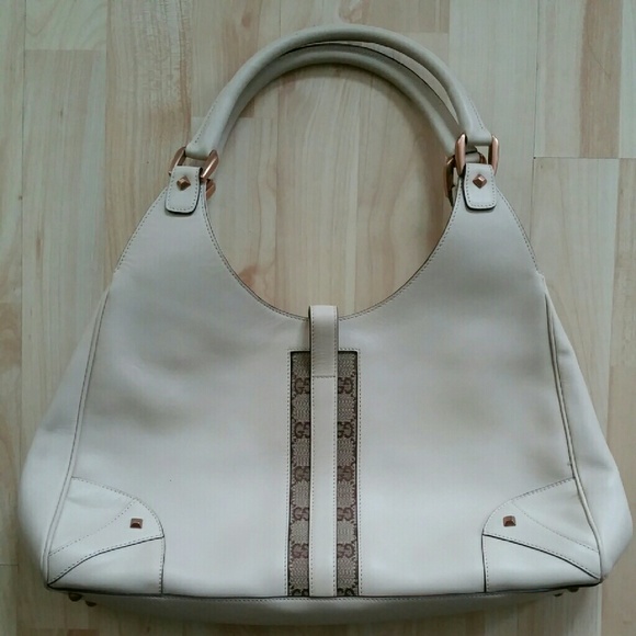 Vintage Leather Gucci Hobo - Picture 3 of 8