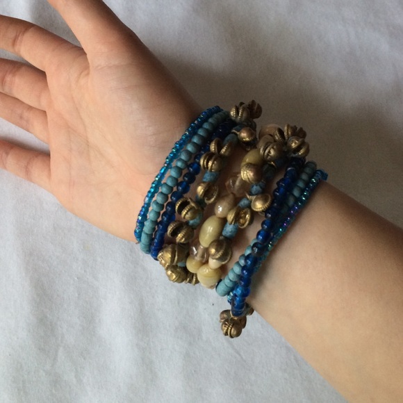 Seashell bracelet - Picture 2 of 2