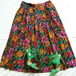 🚫SOLD Vintage Midi Skirt