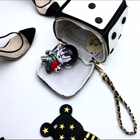 Last One!  Adorable Dice Cube Bag - Picture 3 of 4