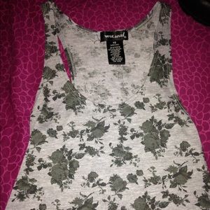 Wet seal tank top