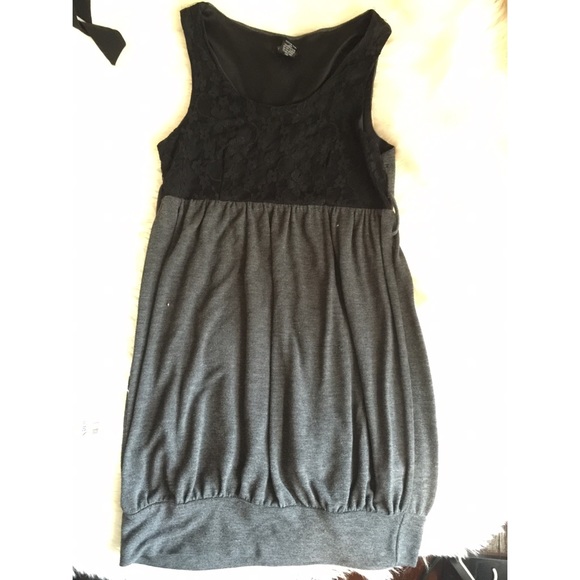 Sleeveless Top/Bubble Dress