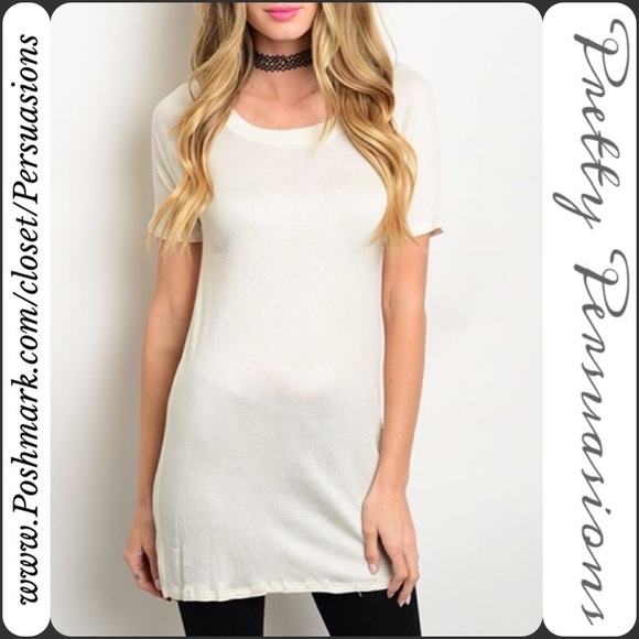 SOLD OUT ✨ NWT Ivory Split Lace Back Inset Top - Picture 3 of 3