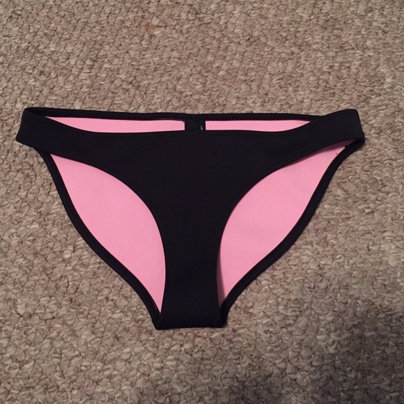 TRIANGL bathing suit!!!!