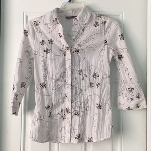 White Floral & Pleated Button Down Shirt
