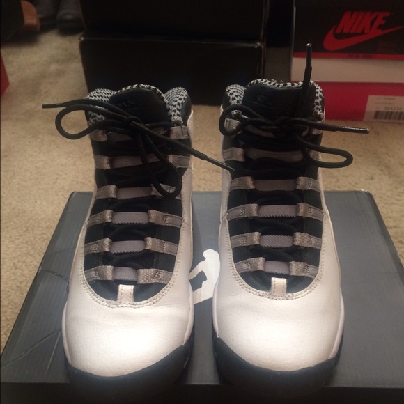 Air Jordan 10 retro youth 5.5Y or women 7