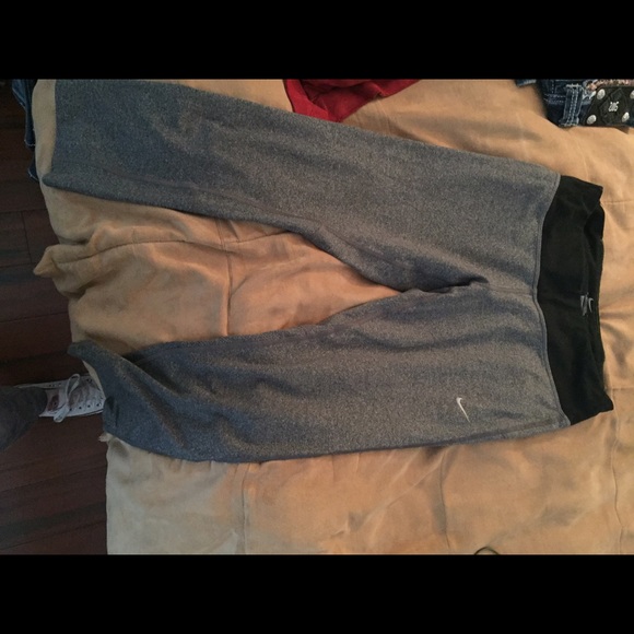 Nike dry fit leggings
