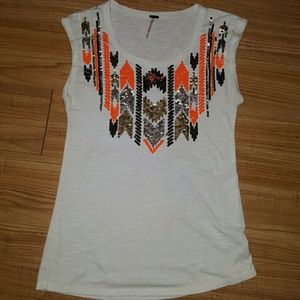 Boutique brand sleeveless tee