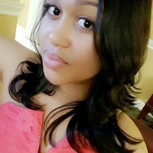 Meet your Posher, Tiaundra