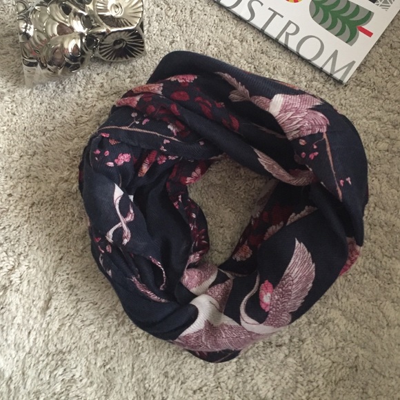 Infinity scarf - Picture 3 of 4