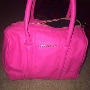 vs pink purse!