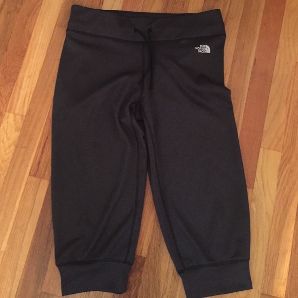 The North Face Pants - The north face cropped sweatpants size L