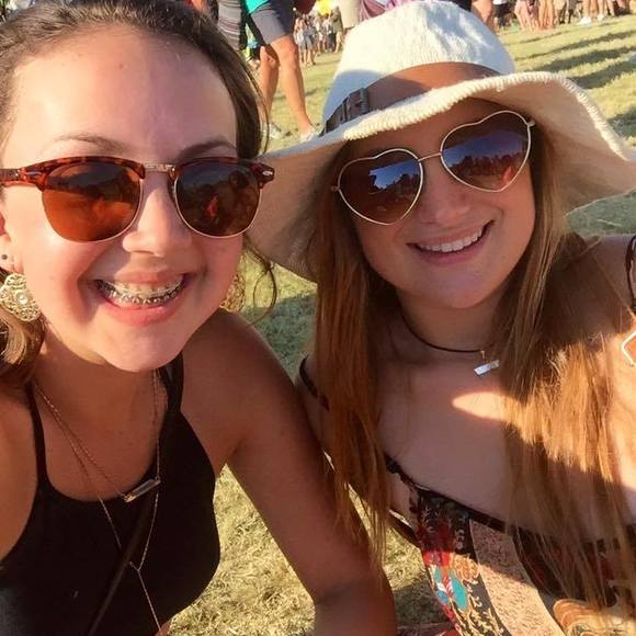 Meet your Posher, Nicole