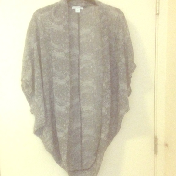 Lace print shrug