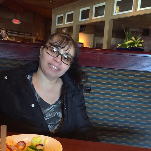 Meet your Posher, Lillian