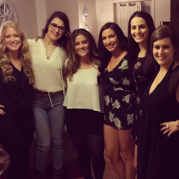 Meet your Posher, Alexandra - Picture 1 of 1