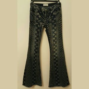 🚫SOLD 🚫Free People Flare Jeans Bali