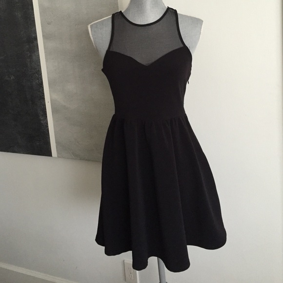Black sweetheart neckline dress