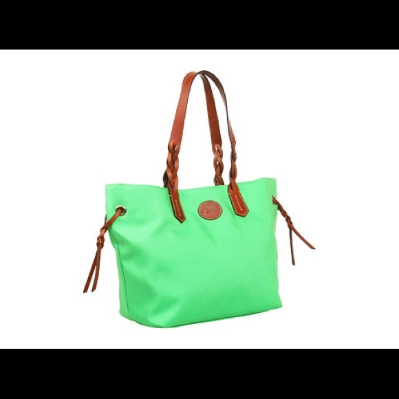 Dooney & Bourke Handbags - ❌SOLD❌NWT Dooney and Bourke Kelly Green Shopper