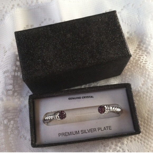 Closet Liquidation Sale❗️Final Price❗️ - Picture 2 of 4