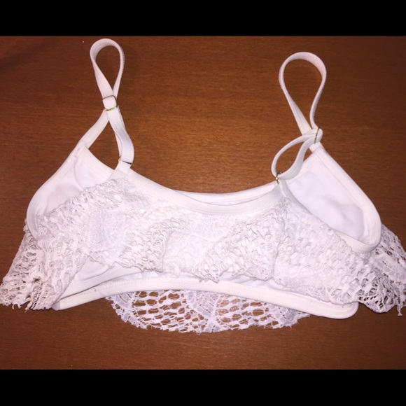 White lace bathing suit top - Picture 2 of 2