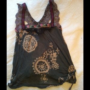 Patterned Tank with Lace Details