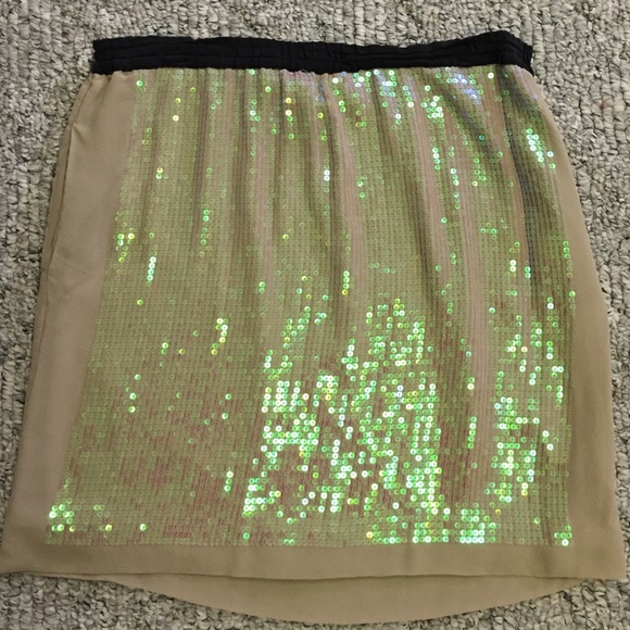 BCBGMaxAzria Dresses & Skirts - BCBG Maxazria sequined skirt