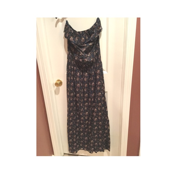 Boho Floral Maxi Dress - Picture 3 of 4