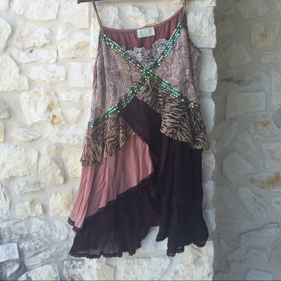 💥HP💥Sexy Spaghetti strap top by 123.