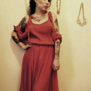 Vintage 1970s cut-out ribbed dress