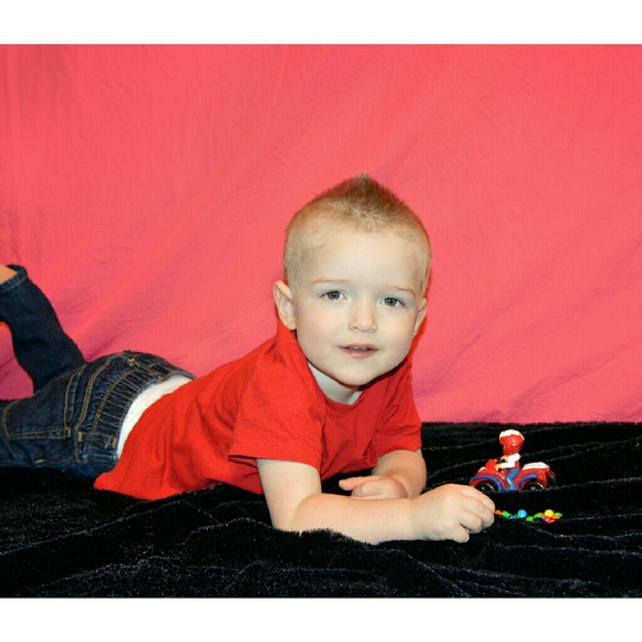 Meet your Posher, Jennifer! - Picture 2 of 4