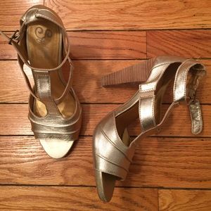Seychelles high heeled sandals