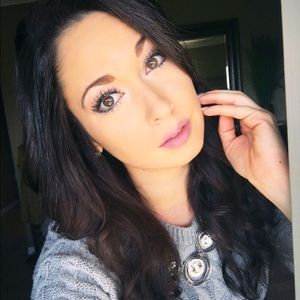 Meet your Posher, Amy