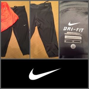 ❌SOLD❌ Nike Dri-Fit Knee Length Workout Pants
